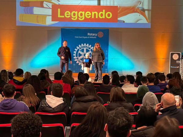 Laboratorio didattico sull’intelligenza artificiale a Sant'Agata di Militello